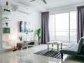 Seaview Minimalist Home at Gurney Drive 5-7 Pax ホテル詳細