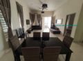 semi D 3 bedroom full AC near ayer keroh ホテル詳細