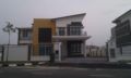 Spacious 6 bedroom Homestay Bungalow ホテル詳細