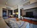 Stylish 1BR Luxe Flat Steps from Petronas Tower ホテル詳細