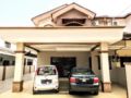 Sunway Tambun Villa by iHometel (20 Pax) EECH07 ホテル詳細