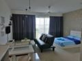 Wellness Homestay 12 Trefoil Setia City ホテル詳細