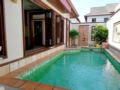 Wonderland Private Premium Pool Villa Port Dickson ホテル詳細