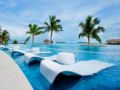 Holiday Inn Resort Kandooma Maldives ホテル詳細