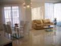 Modern Apartment 30 Mtrs to Seafront Free Wifi ホテル詳細