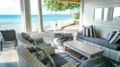 Luxury 5 Bedroom Beachfront Villa on West Coast ホテル詳細