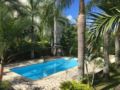 Palm Green villa with pool in GrandBaie center ホテル詳細