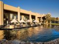 Windhoek Country Club Resort ホテル詳細