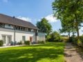 Holiday Home Buitenplaats Mechelerhof.10 ホテル詳細