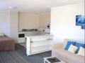 Blue Wave Motel ホテル詳細