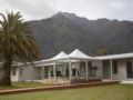 Franz Josef Oasis Accommodation ホテル詳細