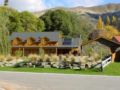 Wanaka Homestead Lodge & Cottages ホテル詳細