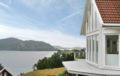 Four-Bedroom Holiday Home in Farsund ホテル詳細