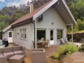 Four-Bedroom Holiday Home in Hebnes ホテル詳細