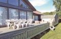 Holiday home Lyngdal Grønsfjorden Hytte Nr. ホテル詳細