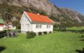 Two-Bedroom Holiday Home in Dirdal ホテル詳細