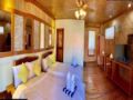 Comfort Quadruple Room (beach front area) ホテル詳細