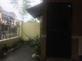 Comfortable 3bedroom near SM bacoor ホテル詳細