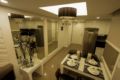 Comfy Studio Suite at The Venice Luxury Residences ホテル詳細