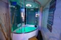 CWO Luxury Suites with Netflix 4 mins from Mactan Airport ホテル詳細