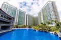 Experience a tropical paradise Azure Resort Condo ホテル詳細