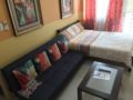 Fully Furnished Two Bedroom Condo at the Grass ホテル詳細