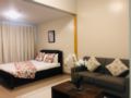 Homey 1BR Suite with great amenities in BGC ホテル詳細