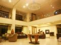 Hotel Tavern Surigao ホテル詳細