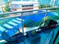 Luxury Apartment w/ Fast WiFiParking near Airport ホテル詳細