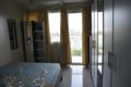 Max 38 sqm shell residences balcony/ wifi/Netflix ホテル詳細