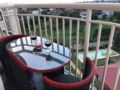 NEW Stunning Tagaytay Condo 1BR Balcony Taal Lake ホテル詳細