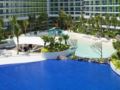 SIGLO SUITES The Azure Urban Resort Residences ホテル詳細