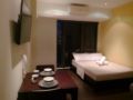 Studio Suite with Balcony in Knightsbridge, Makati ホテル詳細