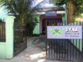 SYKE's Guesthouse (entire house) | Bantayan Island ホテル詳細