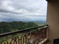 Taal Tagaytay Vista ホテル詳細