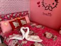 WR3 Wind Hello Kitty Suites Tagaytay City ホテル詳細