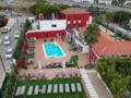 Villa 3 Caparica - Lisbon Gay Beach Resort ホテル詳細