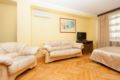 3-room apt. at Novyy Arbat, 26 (120) ホテル詳細