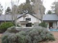 Franschhoek Rose Cottages ホテル詳細