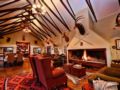 Otterskloof Private Game Reserve Villa ホテル詳細