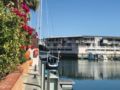 Sunny, Spacious Waterfront Villa - Knysna Quays ホテル詳細