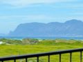 Whale Watchers Lovely Self-catering Accommodation Muizenberg Beach ホテル詳細