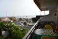 Balcony overlooking the ocean 5 persons Wi-Fi ホテル詳細