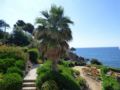 Costa Brava First Line Beach Quiet Private Garden ホテル詳細