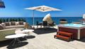 Luxury villa with garage directly by the sea ホテル詳細