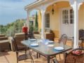 Four-Bedroom Holiday Home in Elviria ホテル詳細