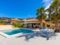 Holiday Home LA OLIVA ホテル詳細