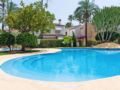 Holiday Home Residencial El Arenal ホテル詳細