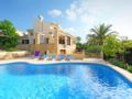 Holiday Home Villa Imbecasa ホテル詳細