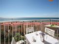 Three-Bedroom Apartment in Santa Pola ホテル詳細